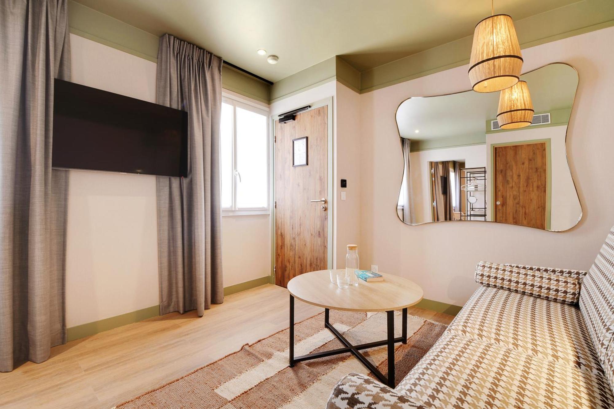Hotel Cocoon Saint-Ouen  Bagian luar foto